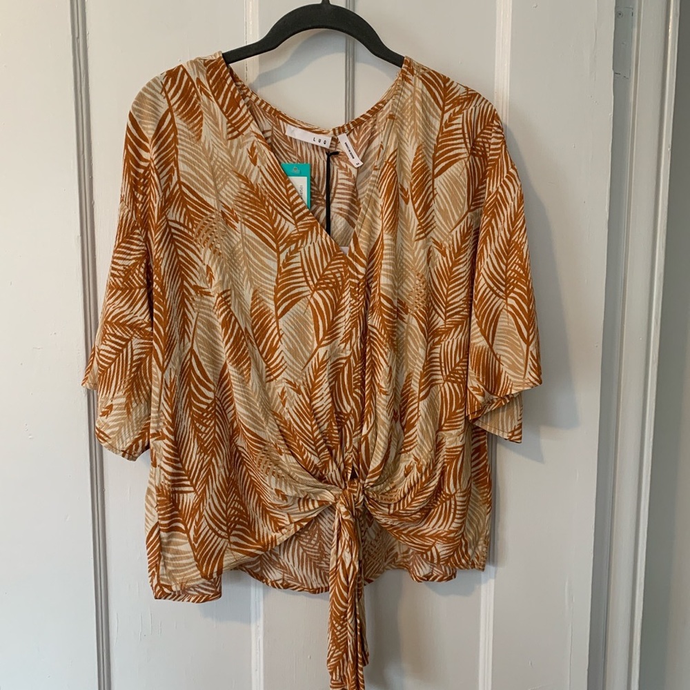 Floral tie front top